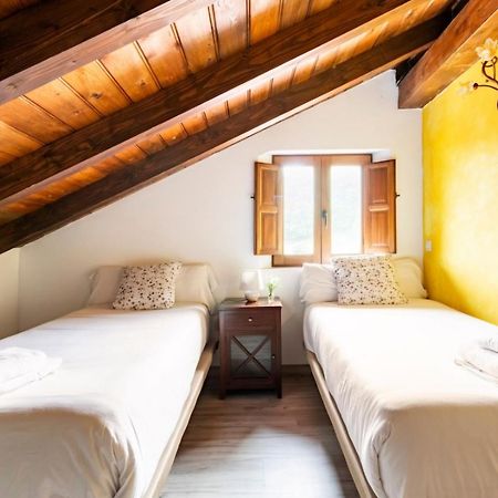 Casa De Pueblo Las Golondrinas De Luena San Miguel de Luena ภายนอก รูปภาพ