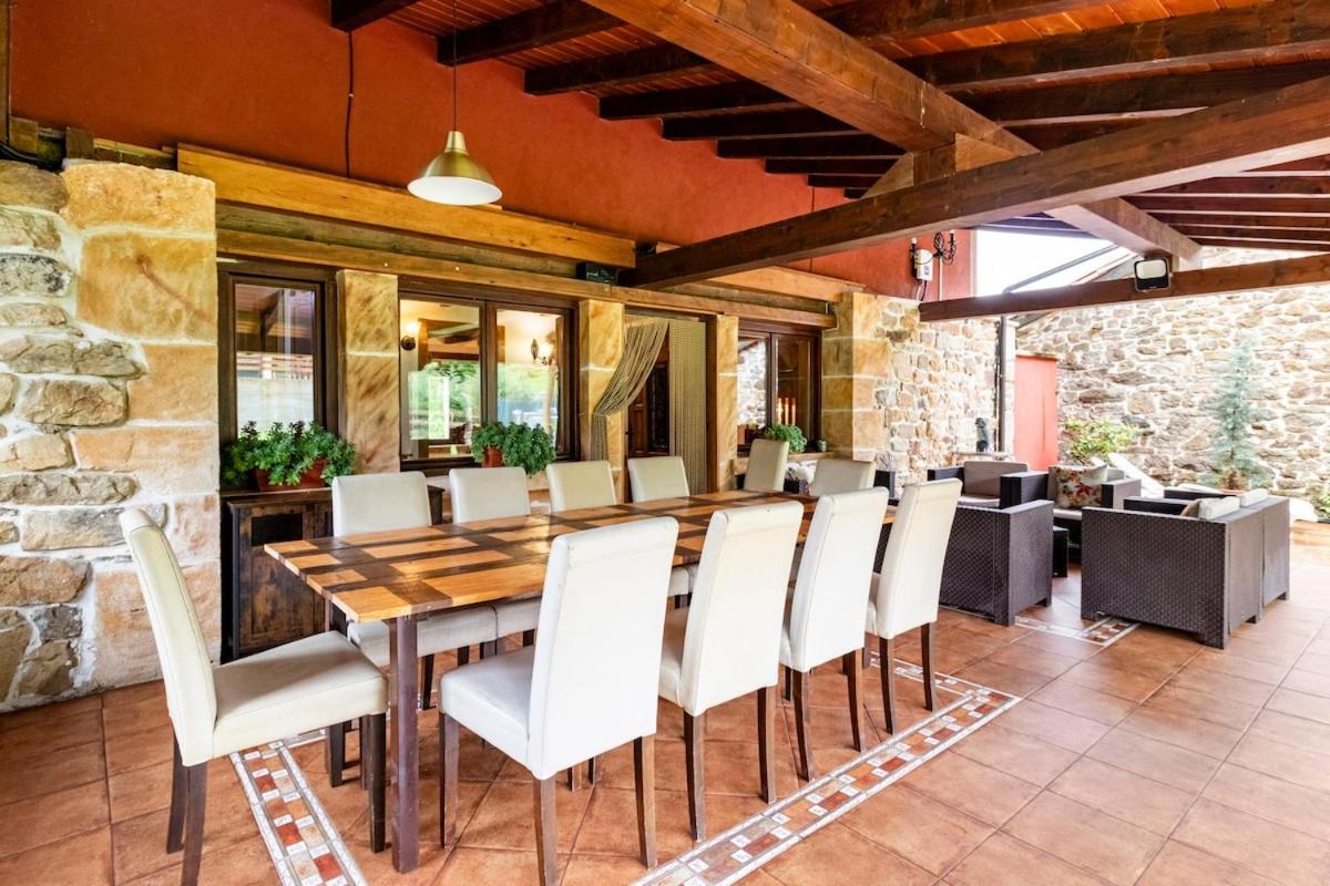 Casa De Pueblo Las Golondrinas De Luena San Miguel de Luena ภายนอก รูปภาพ