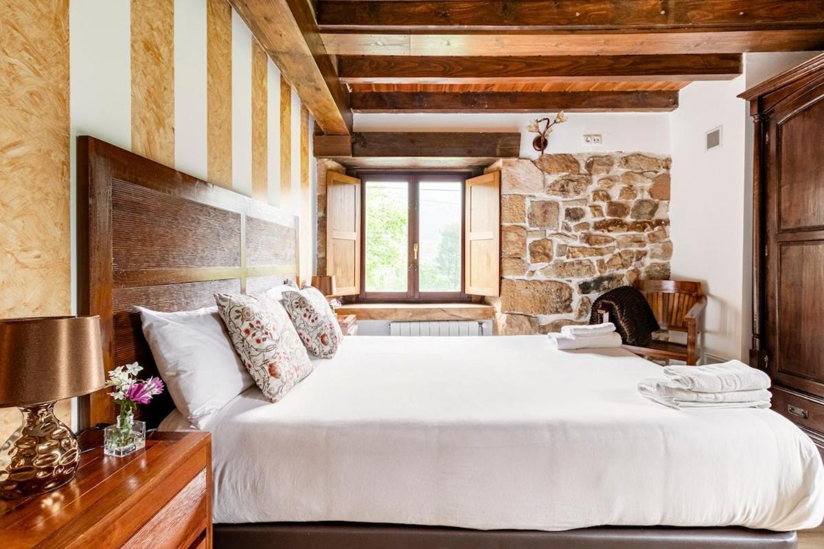 Casa De Pueblo Las Golondrinas De Luena San Miguel de Luena ภายนอก รูปภาพ